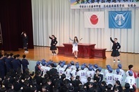 miwa、“君に出会えたから”繋がりで花咲徳栄高校の壮行会にサプライズ登場