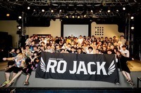 RO JACKのファイナルイベントにて、優勝アーティスト発表の緊張の瞬間を観た