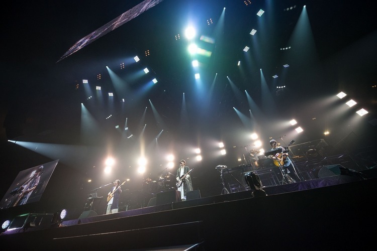 RADWIMPS／日本武道館 - All photo by Takeshi Yao